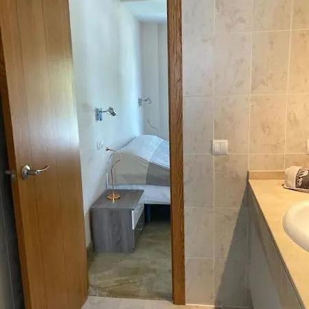 Ruim Zonnig Met Groot Terras In Mooi Complex, Op 15' Te Voet Het Strand; Op 10' En Puerto Banus. 公寓 *