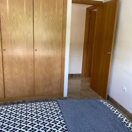 Ruim Zonnig Met Groot Terras In Mooi Complex, Op 15' Te Voet Het Strand; Op 10' En Puerto Banus.