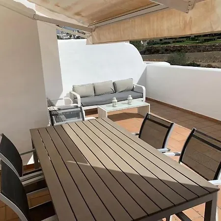 Ruim Zonnig Met Groot Terras In Mooi Complex, Op 15' Te Voet Het Strand; Op 10' En Puerto Banus. *