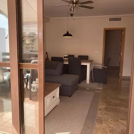 Ruim Zonnig Met Groot Terras In Mooi Complex, Op 15' Te Voet Het Strand; Op 10' En Puerto Banus.